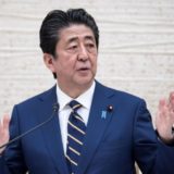 【動画】安倍晋三のしゃべり方が舌足らずでイラつく!滑舌悪すぎの原因は?