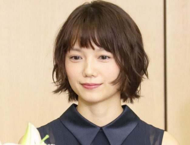 二階堂ふみと宮崎あおいの見分け方は 似てるけど姉妹 共演ngの噂も調査 画像 アスワカ 二階堂ふみと宮崎あおいの見分け方は 似てるけど姉妹 共演ngの噂も調査 画像 アスワカ