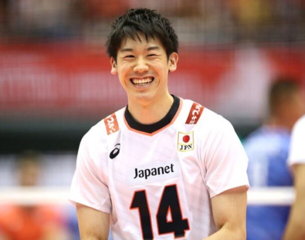 石川祐希の彼女は高校時代のちえ 熱愛の噂3人で好きなタイプ優しい人 アスワカ